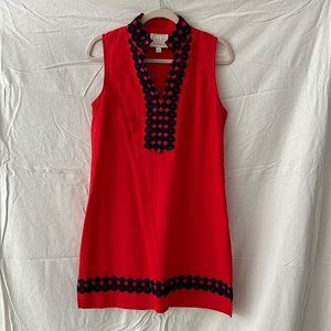 Read linen dress with navy blue detail